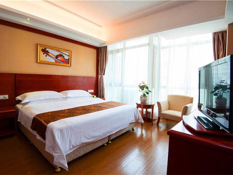 Vienna Hotel Shanghai Pudong Airport Huaxia Road Exterior photo