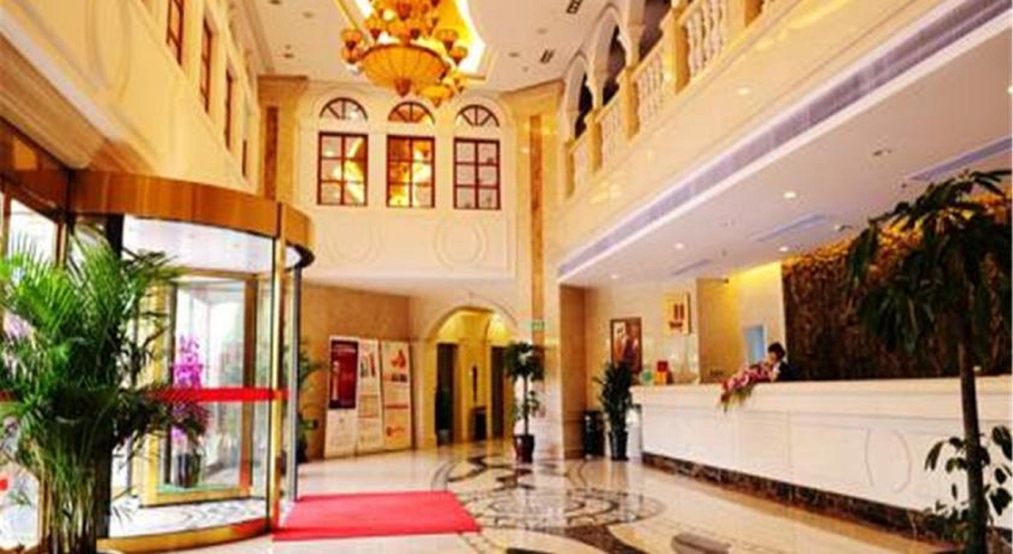 Vienna Hotel Shanghai Pudong Airport Huaxia Road Exterior photo